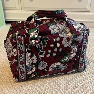 Vera Bradley 100 Handbag with Crossbody Strap